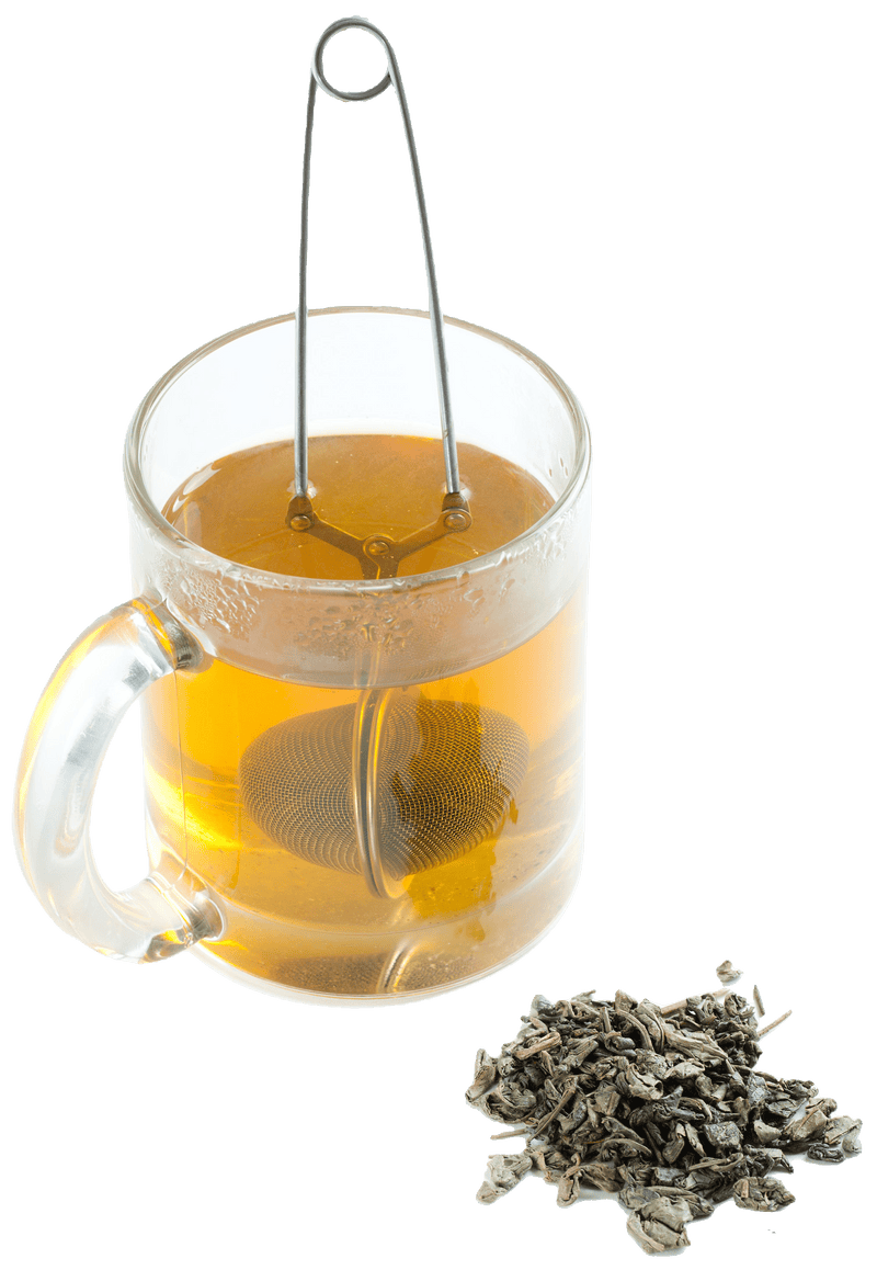 Aufnahme von grünem Tee im Glas
